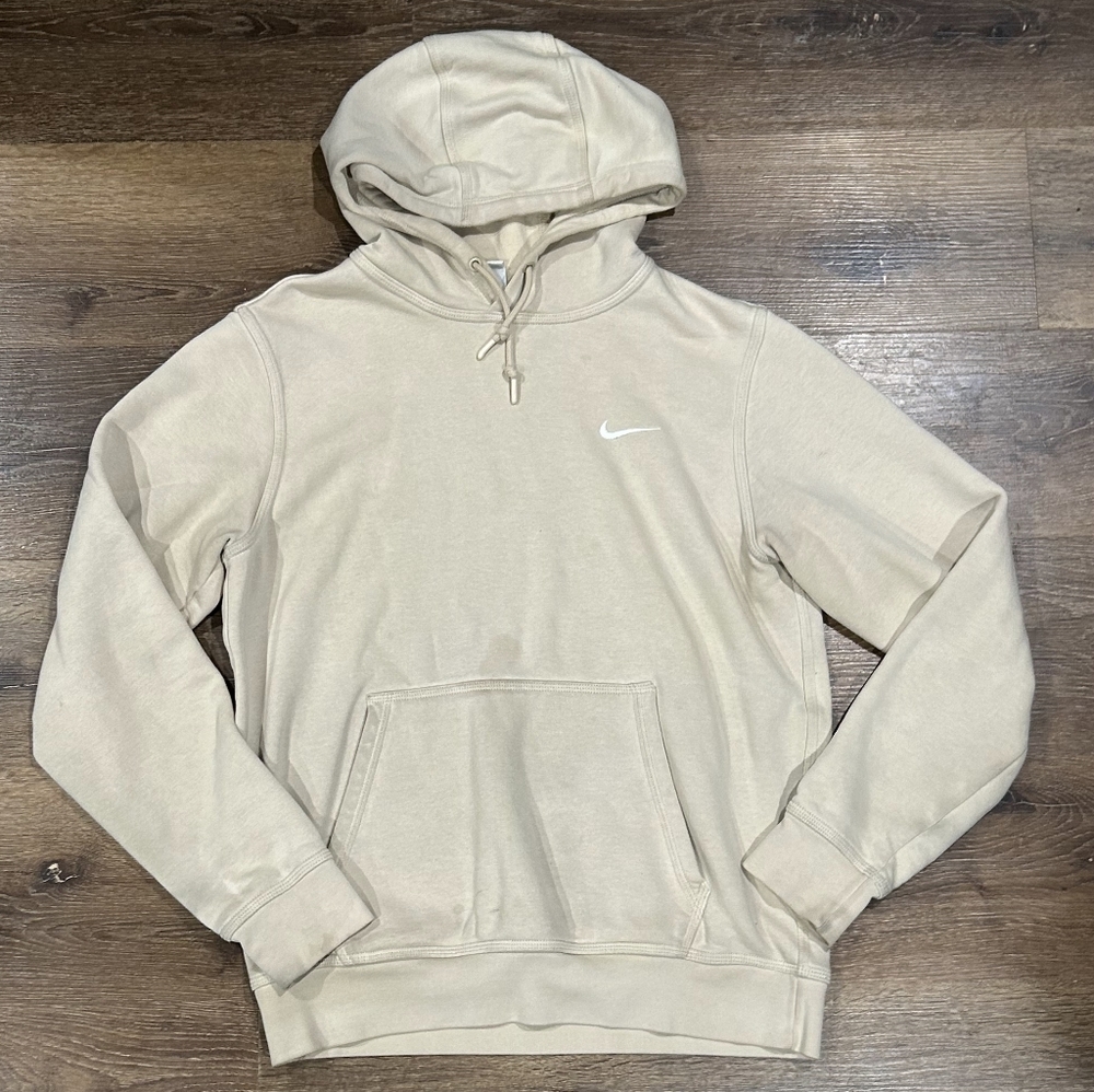 Nike Men’s Beige Crewneck Hoodie — Small Swoosh